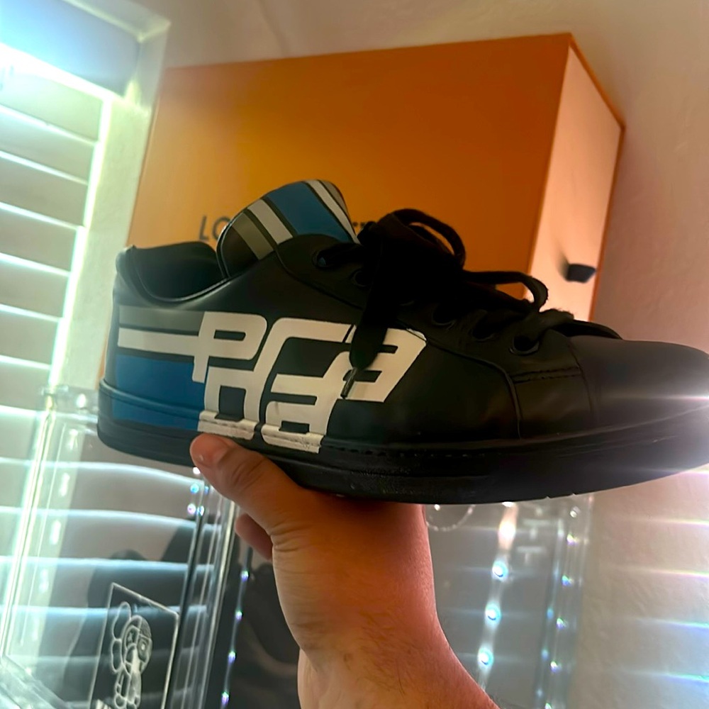 PRADA MEN SHOES